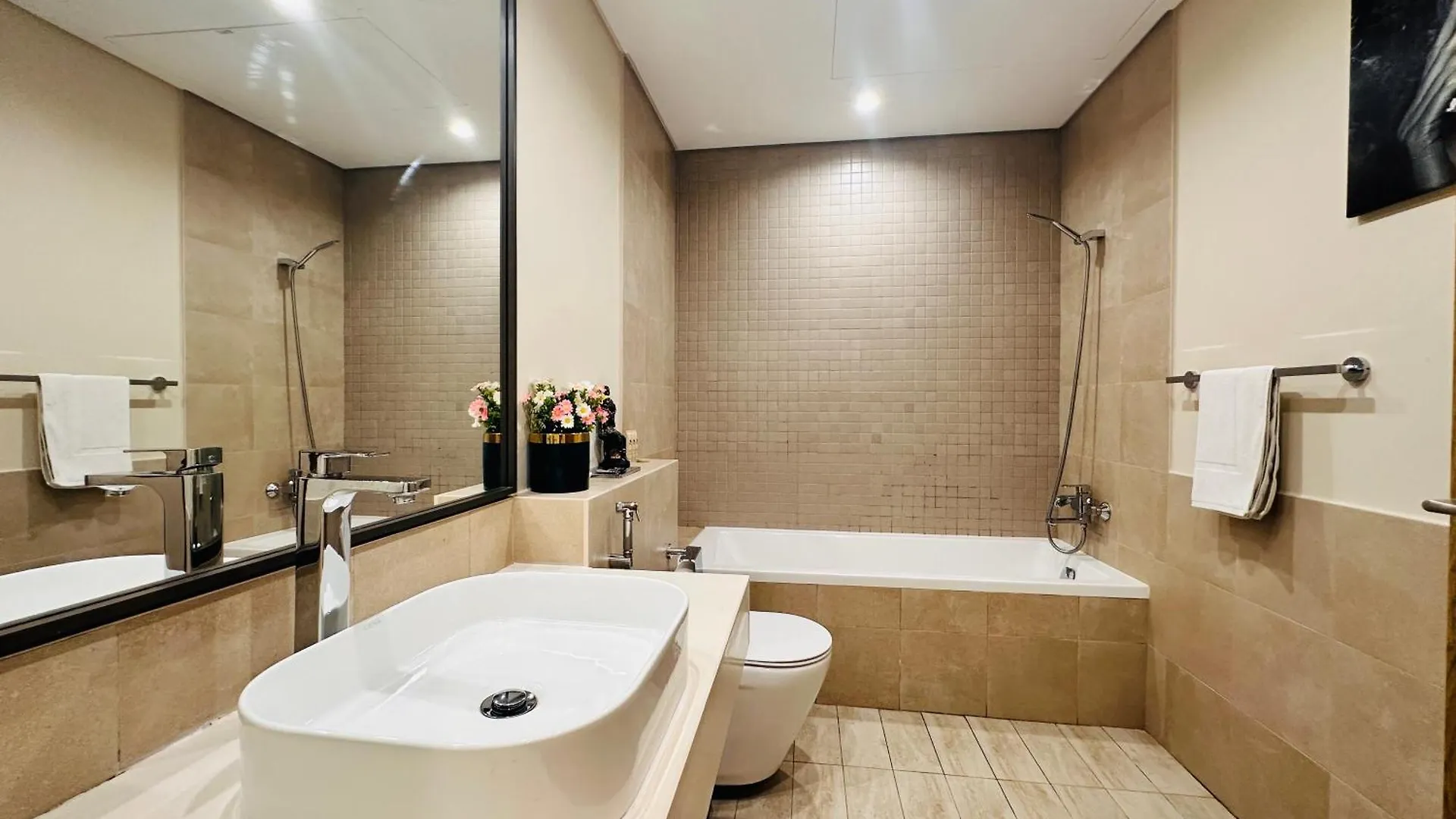 Apartment Airvistas Retreat At Wasl One Residence Dubai United Arab Emirates